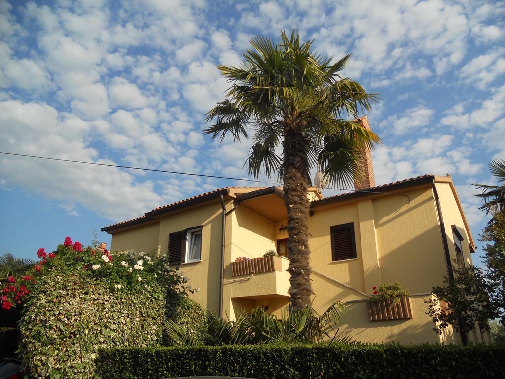 Apartments Mirella Novigrad (Istria) Exterior foto